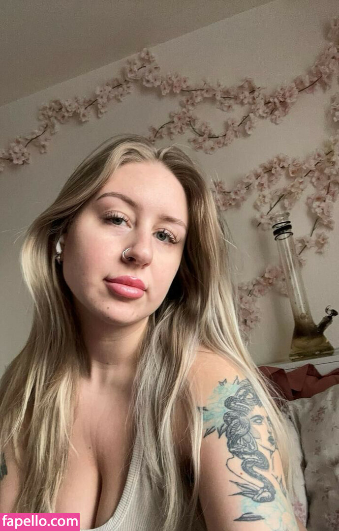 aaamberssmith / aaambersssmith / notasobviouslyy Nude Leaked OnlyFans Photo #1