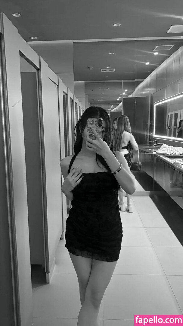 Saipetch B. / aaomhelloo Nude Leaked  Photo #194