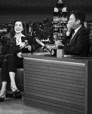 Anne Hathaway #3321