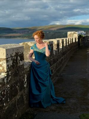 Christina Hendricks #2352