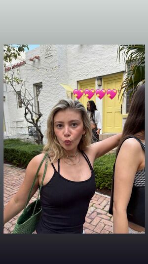 Genevieve Hannelius #557