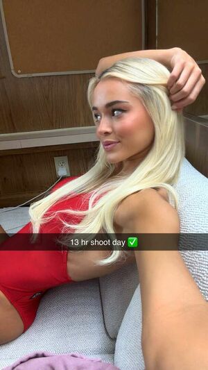 Livvy Dunne #719