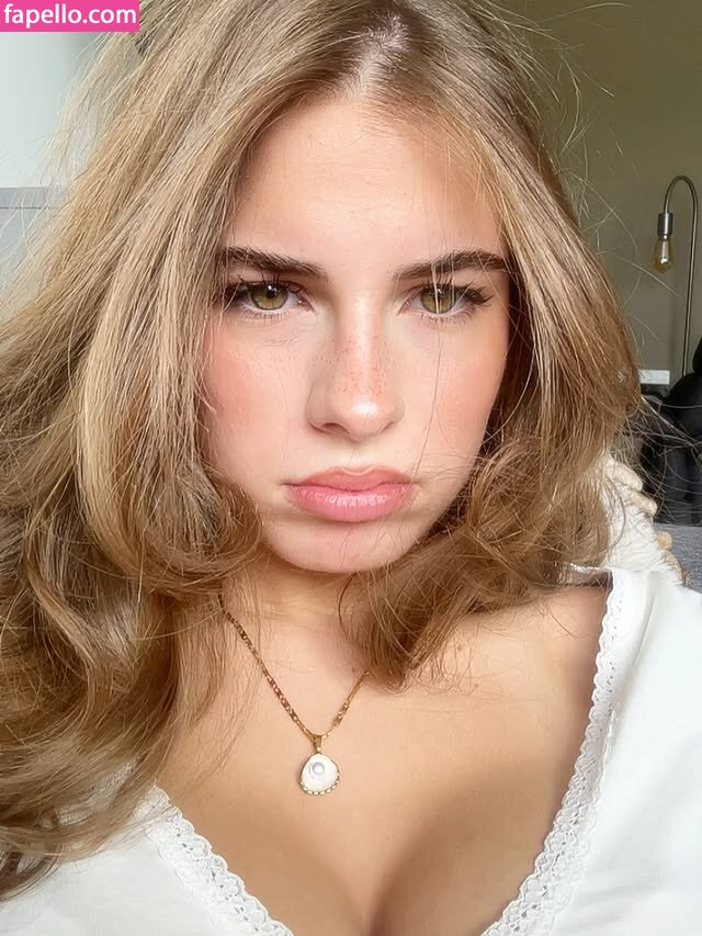 Lisa Hoedemakers / Oohlisax Nude Leaked  Photo #4
