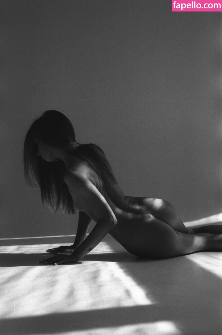 by.oolessen / oоlessen Nude Leaked  Photo #9
